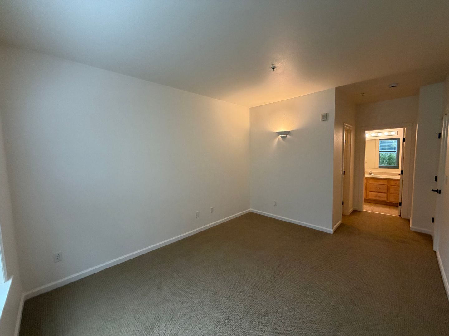 1575 Zamia Apt 2 — photo 12