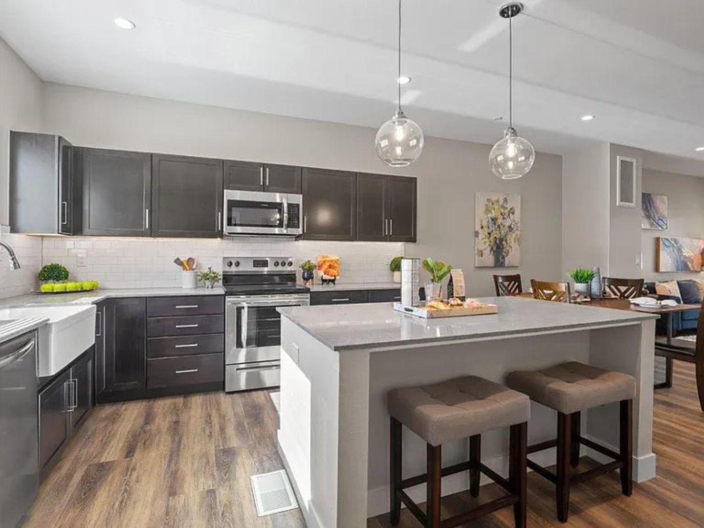 Lafayette Apartment: 202 W Baseline Road