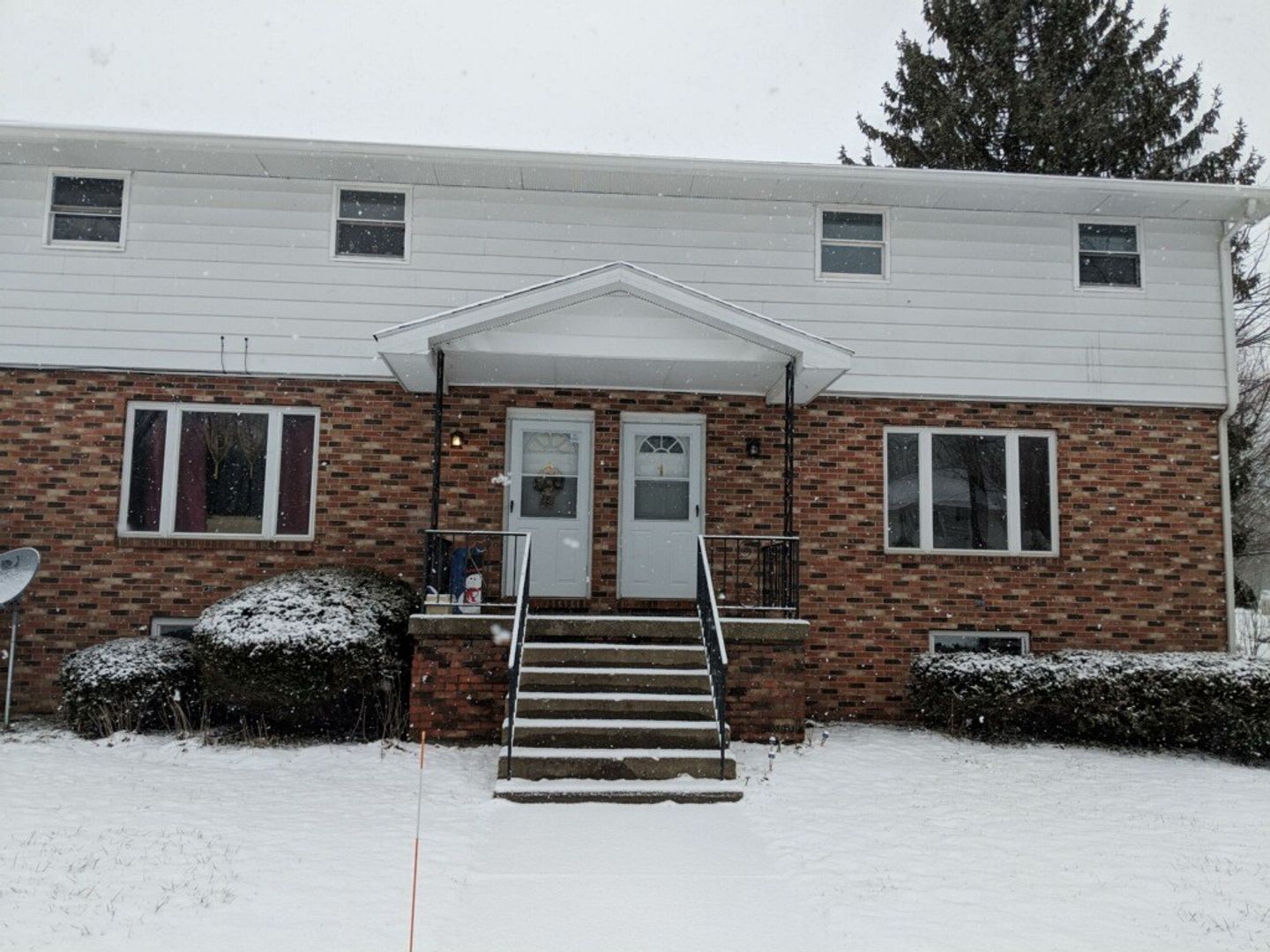 Conneaut Lake Apartment: 10950 Oak Street