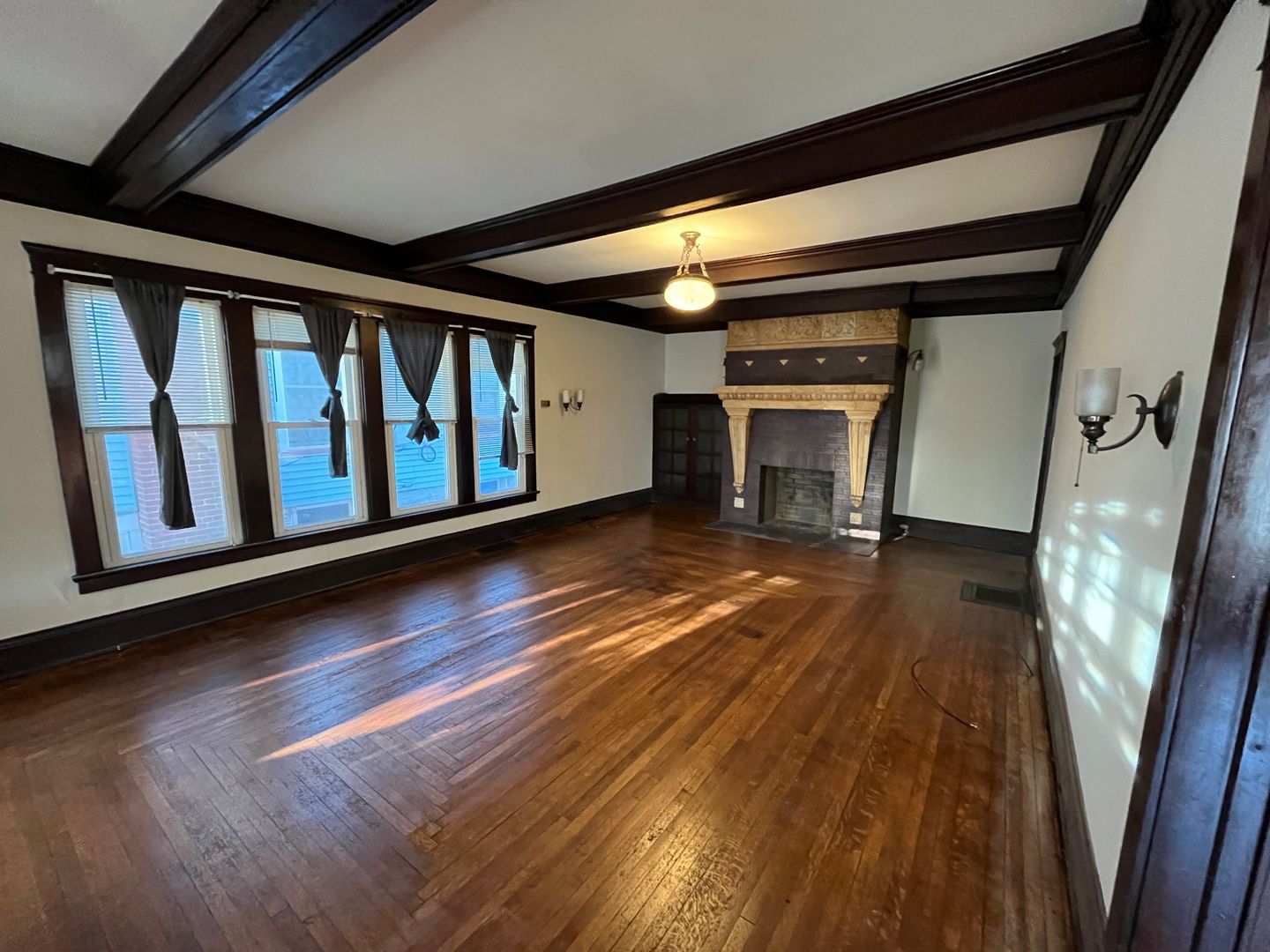 Meadville Apartment: 896-900 Grove Street