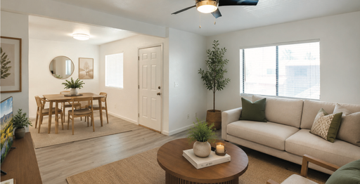 Newly Renovated 2 Bed/2 Bath – photo 1