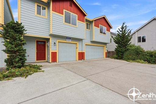 Modern 3-Bedroom Home with Loft, Fenced Backyard & New Flooring! Available Soon! – photo 1