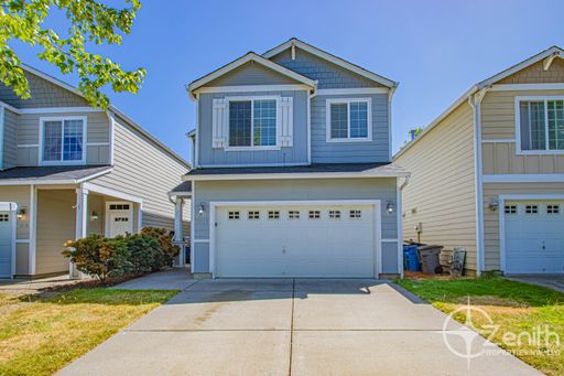 Quaint 3 Bedroom Vancouver Home! Minutes from Vancouver Mall, Restaurants & More! Available Soon! – photo 1