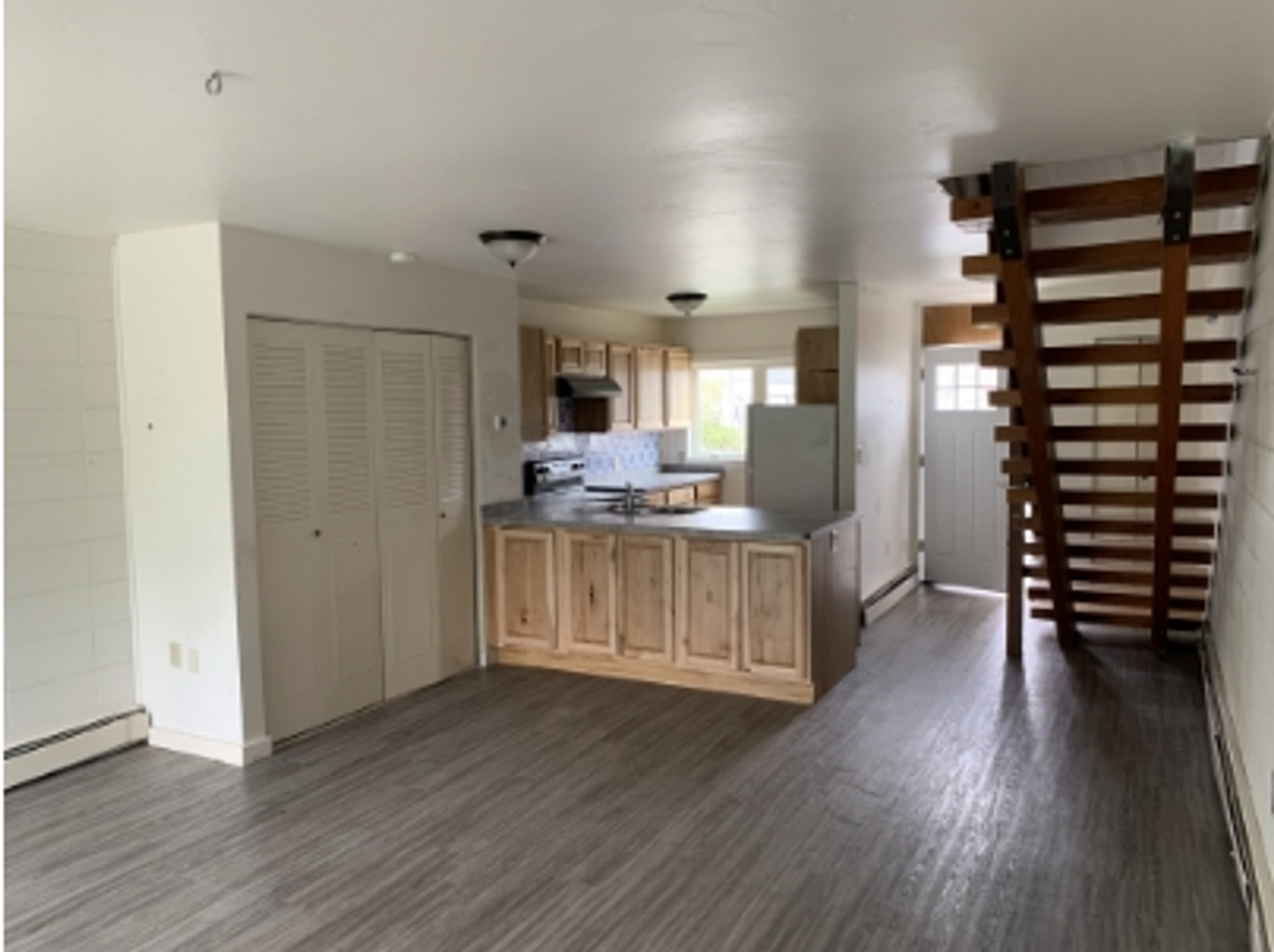 Bozeman Apartment: 1108-1114 W Alderson St