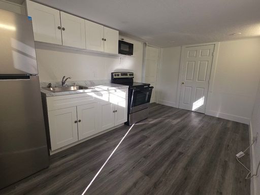 Fully Remodeled 1/1 Apt in a Mobile Home - West Palm Beach – photo 1