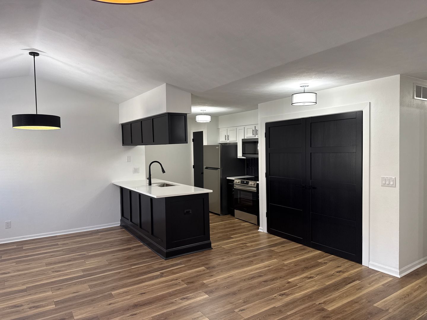 Machesney Park Apartment: Minns Dr