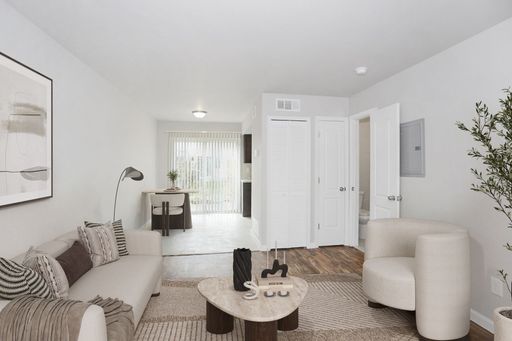 2 Bedroom 1.5 Bath Townhome – photo 1