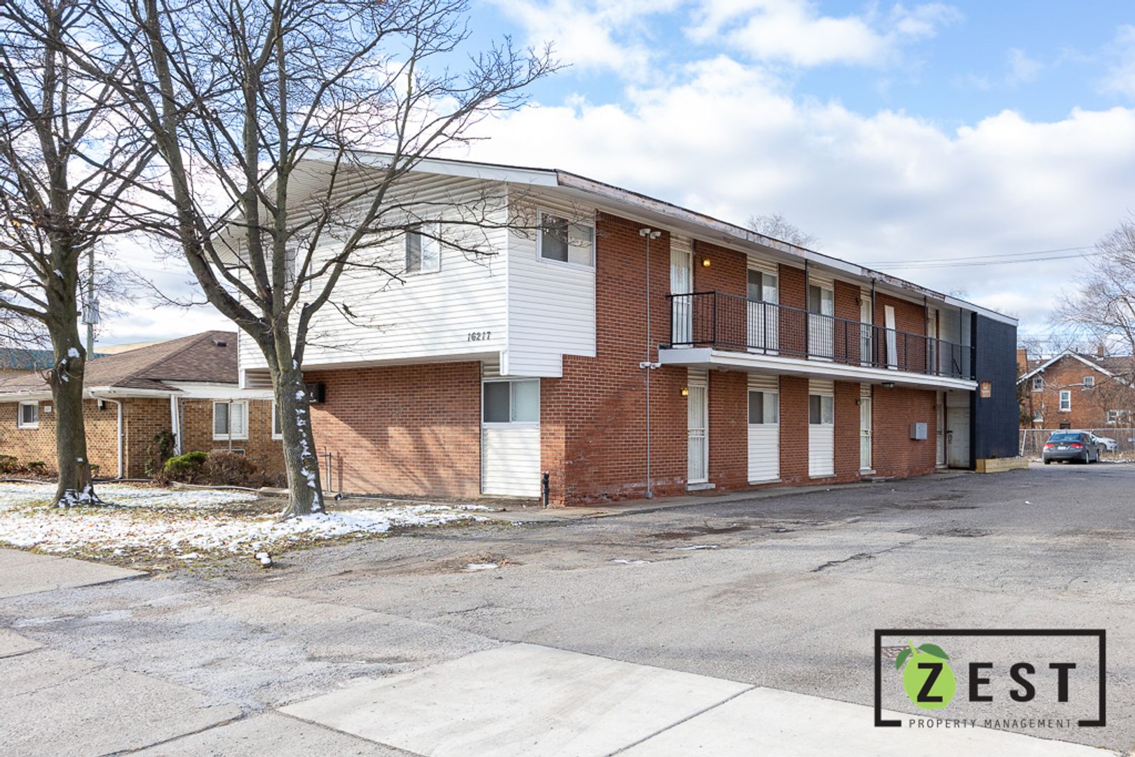 Detroit Apartment: 16217 Greenfield