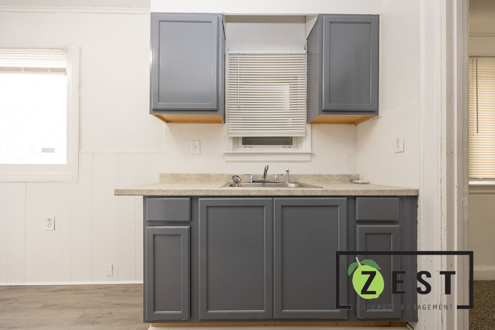 Detroit House: 8250 Rosemont