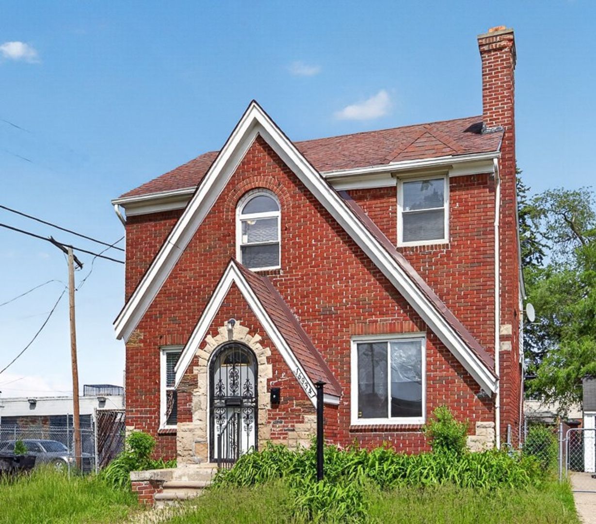 Detroit House: 16934 Ilene St