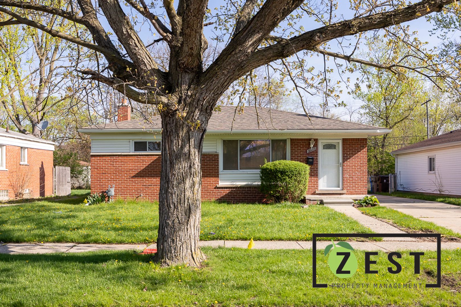 Inkster House: 30010 Hazelwood
