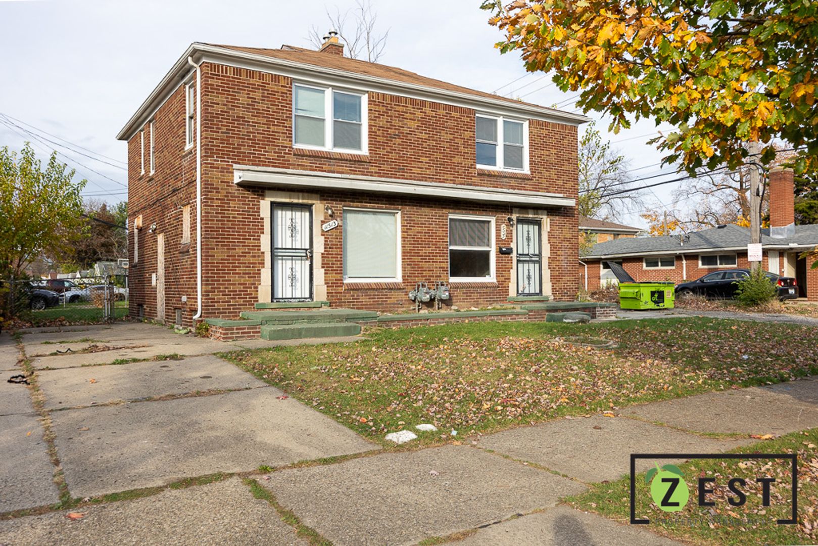 Detroit Apartment: 11513 & 11521 Greiner