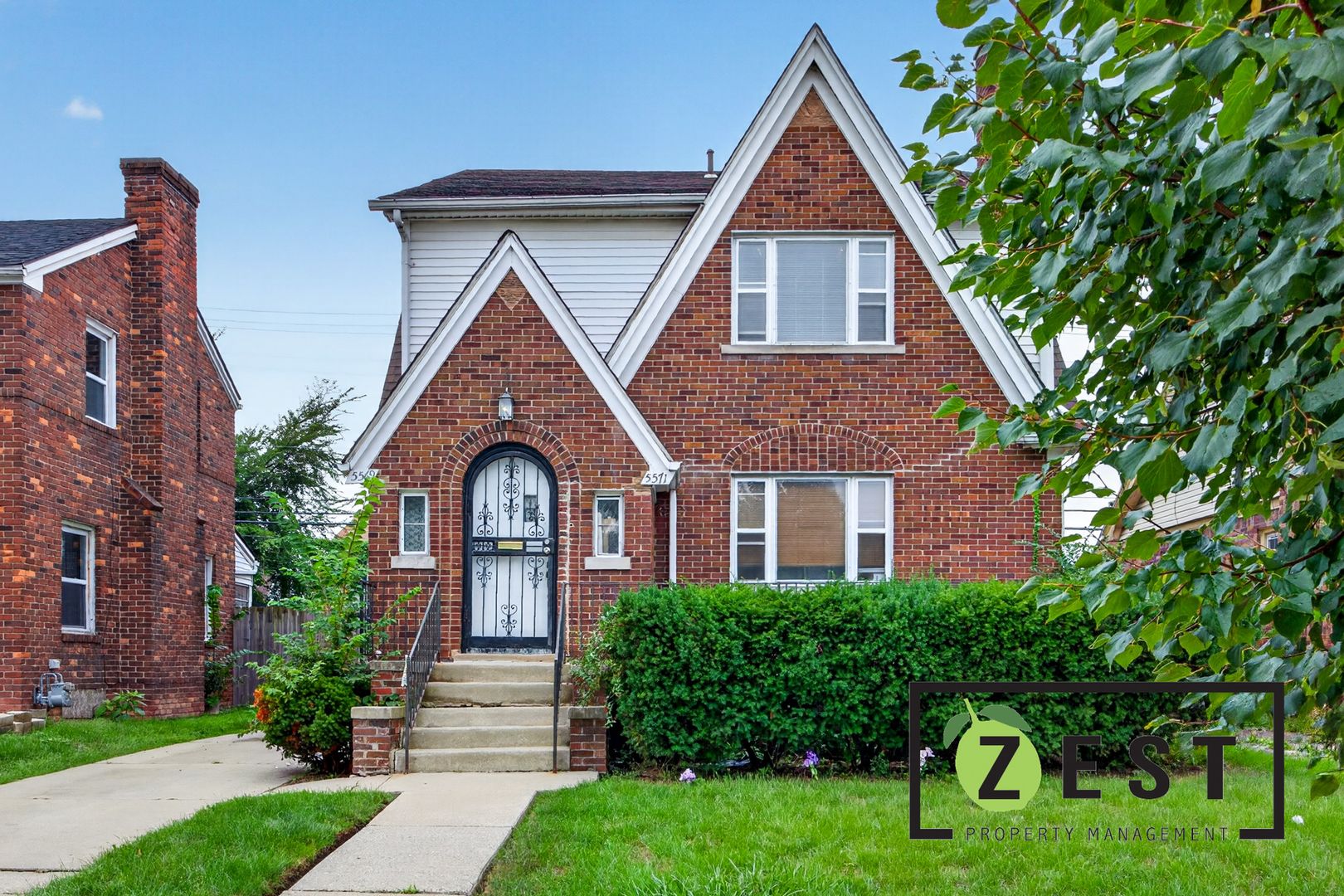 Detroit Apartment: 5569 Bedford
