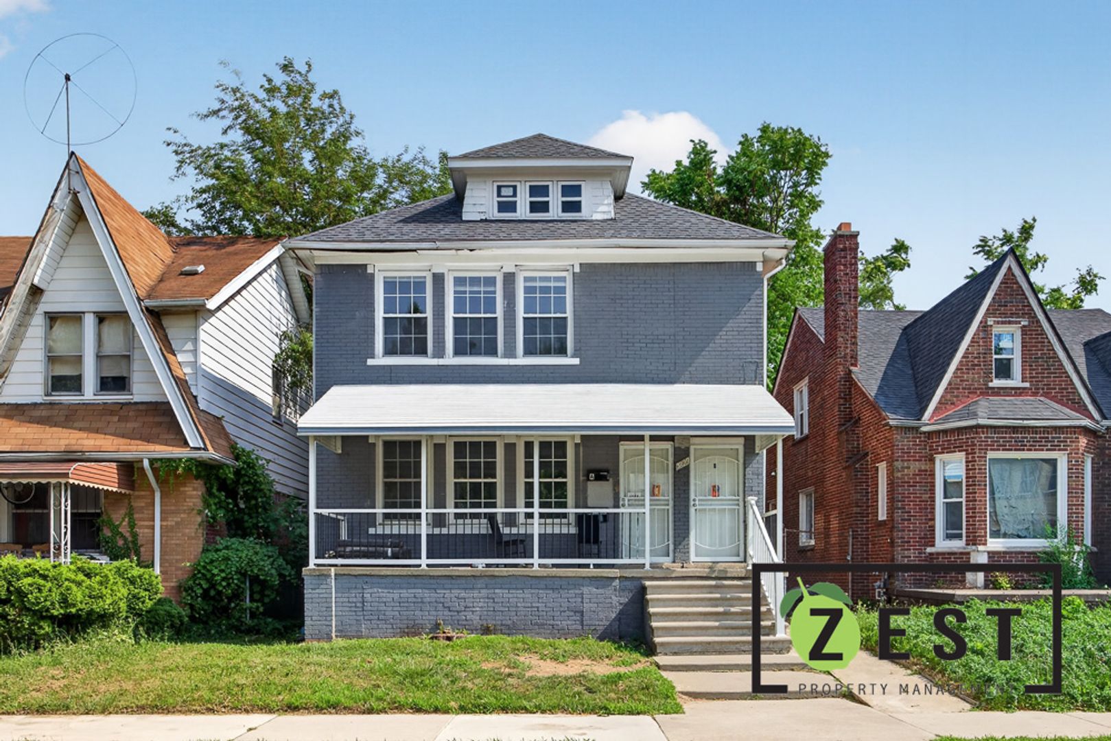 Detroit Apartment: 3329 Waverly