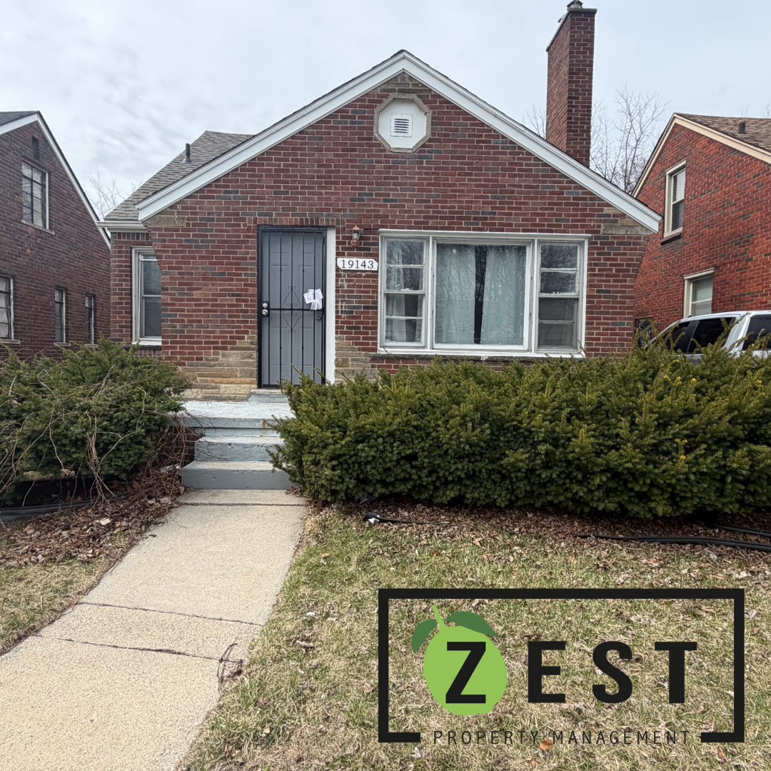 Detroit House: 19143 Fairport