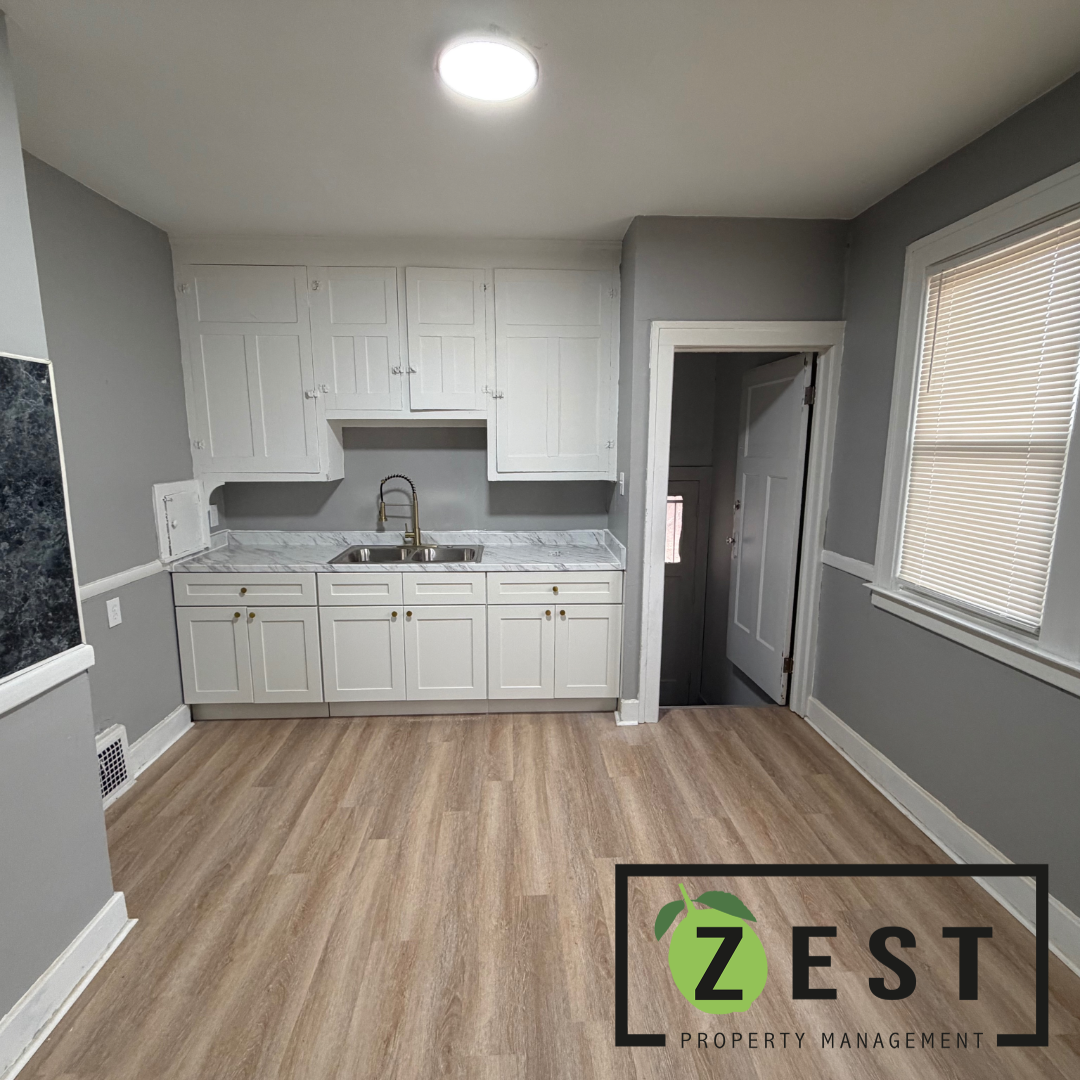 Detroit Apartment: 4055 Beniteau