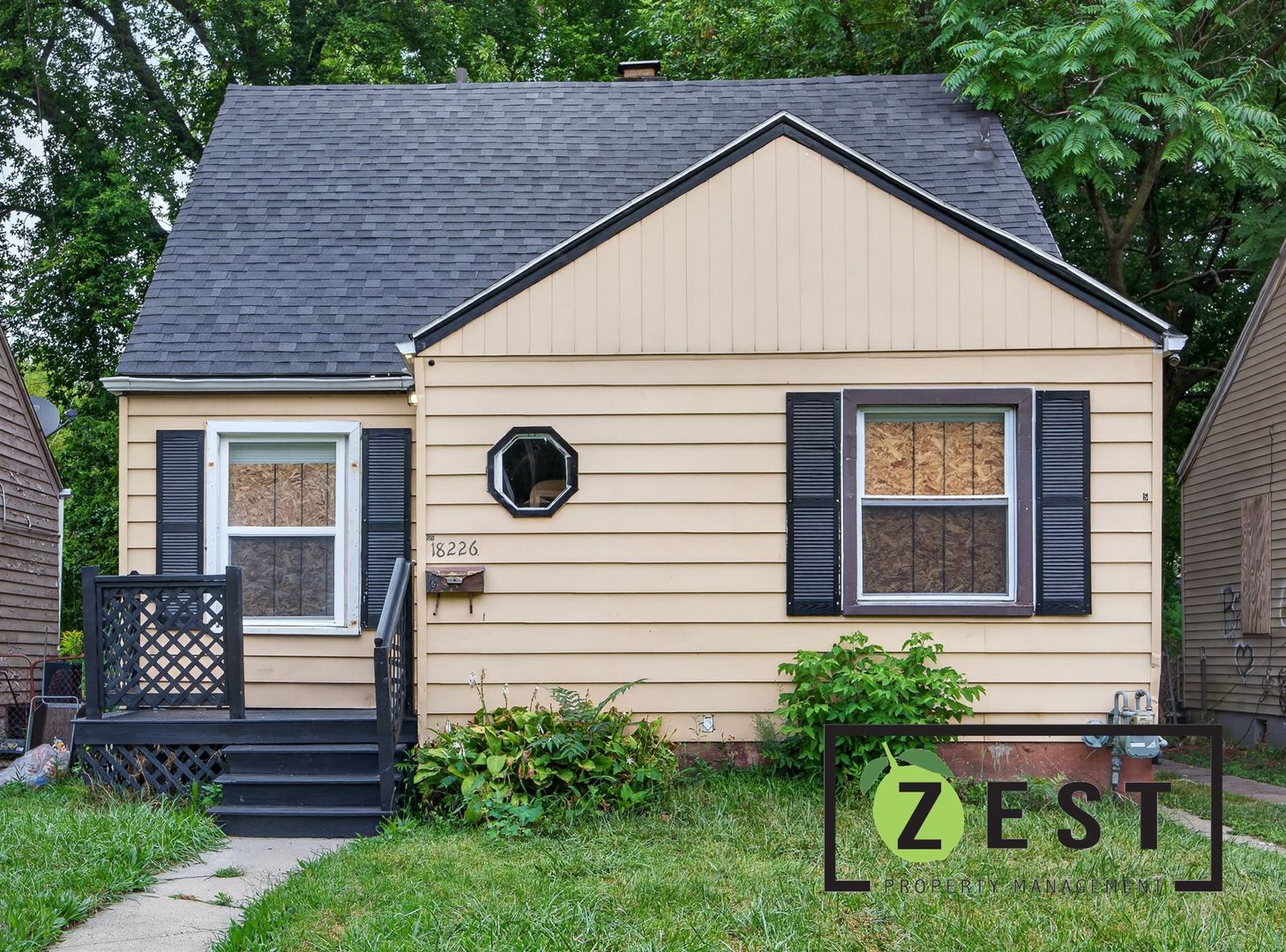 Detroit House: 18226 Kentfield