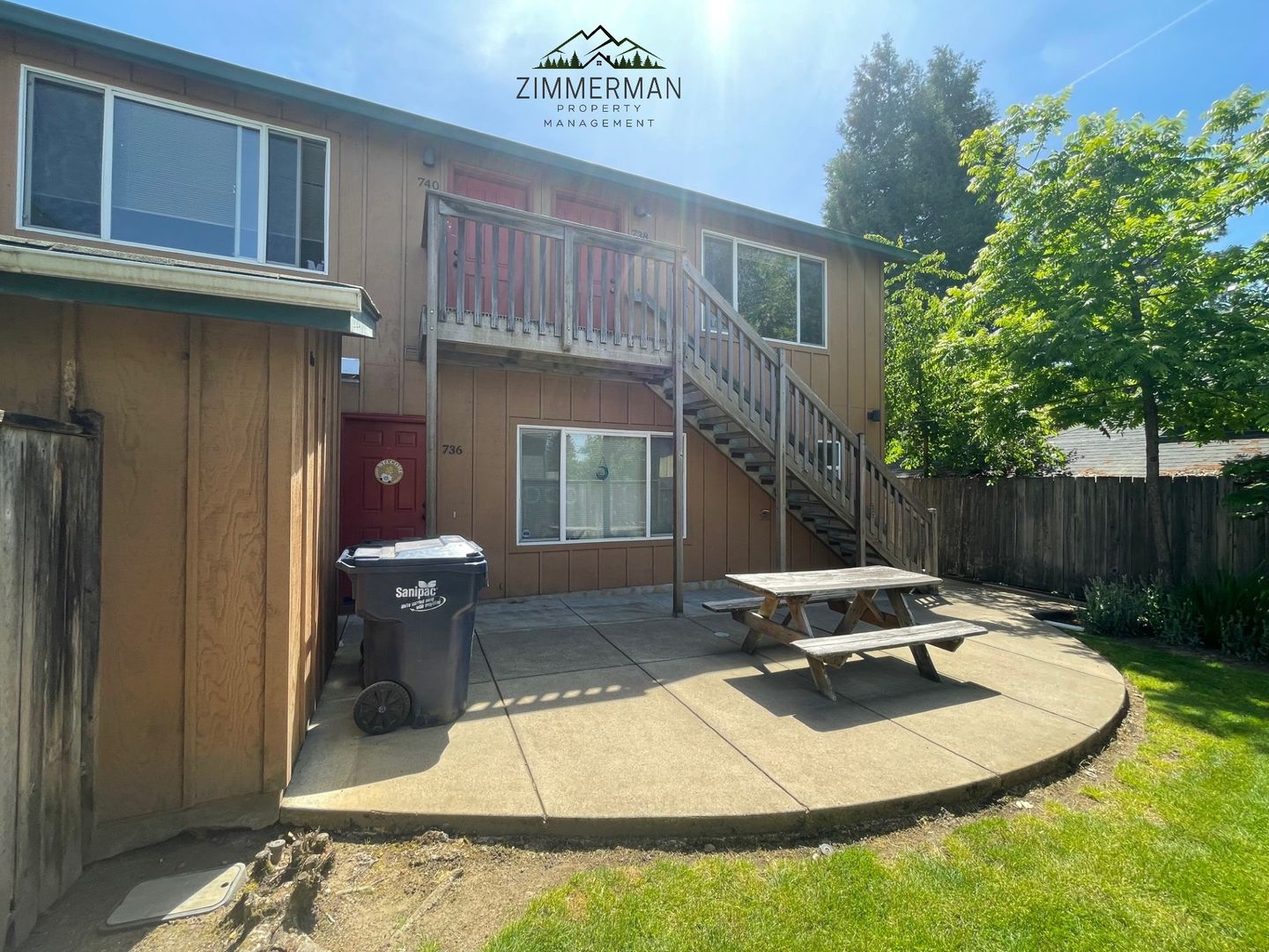 Eugene Townhome: 736 E 18th Ave.