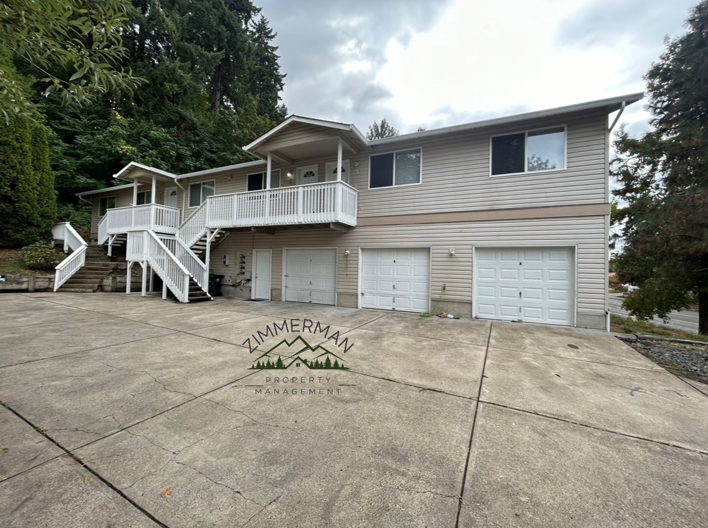 Springfield Apartment: 427 S 58th St