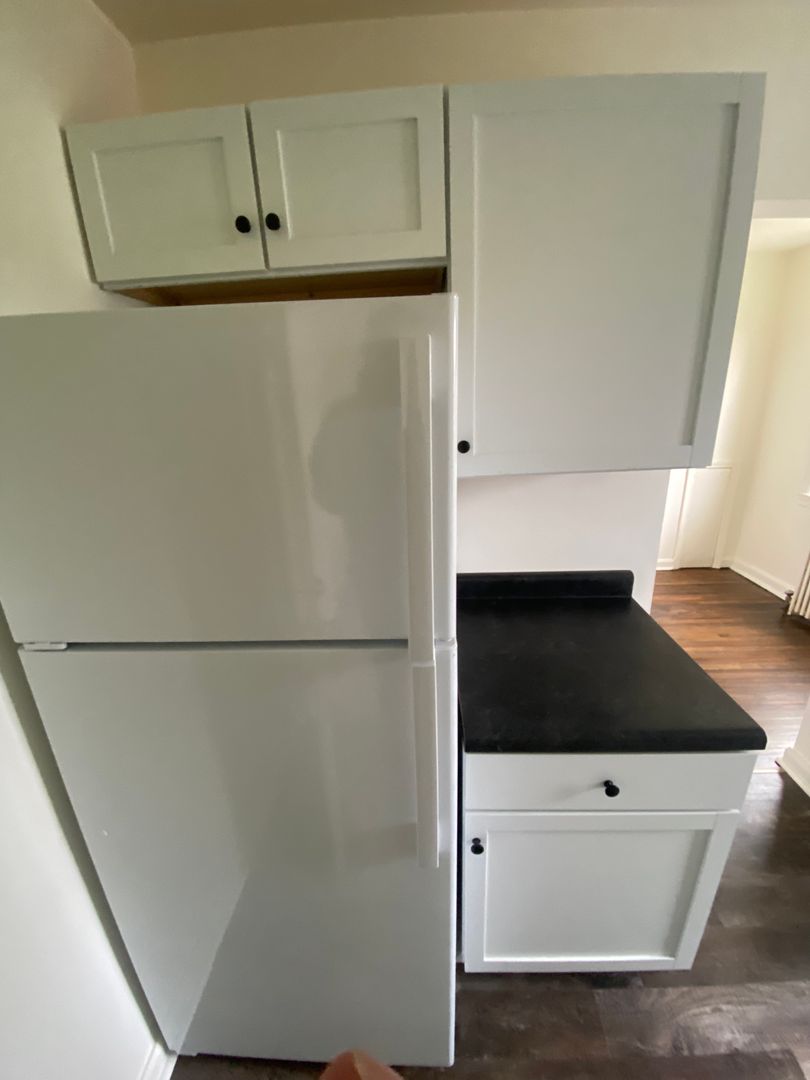 Hoopeston Apartment: 417 E Honeywell Ave