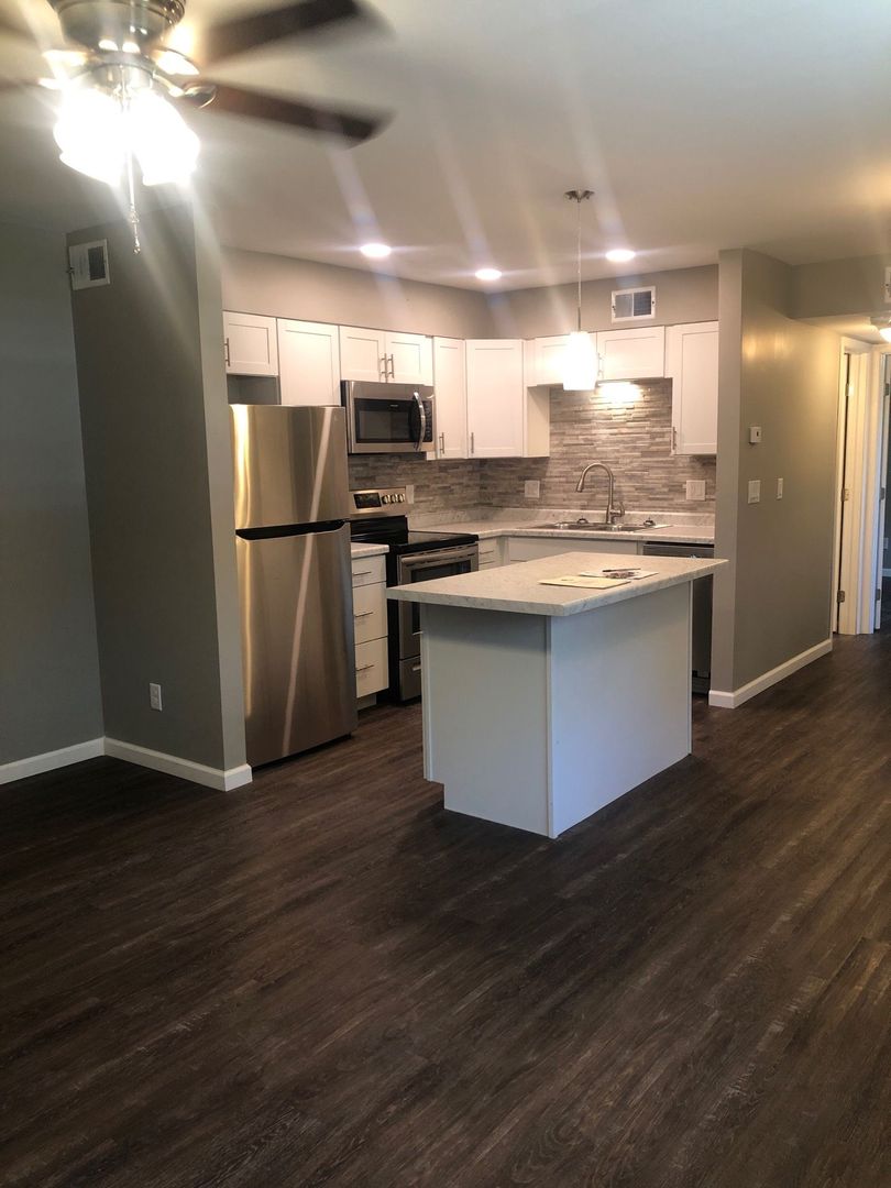 Danville Apartment: 904 Georgian Drive