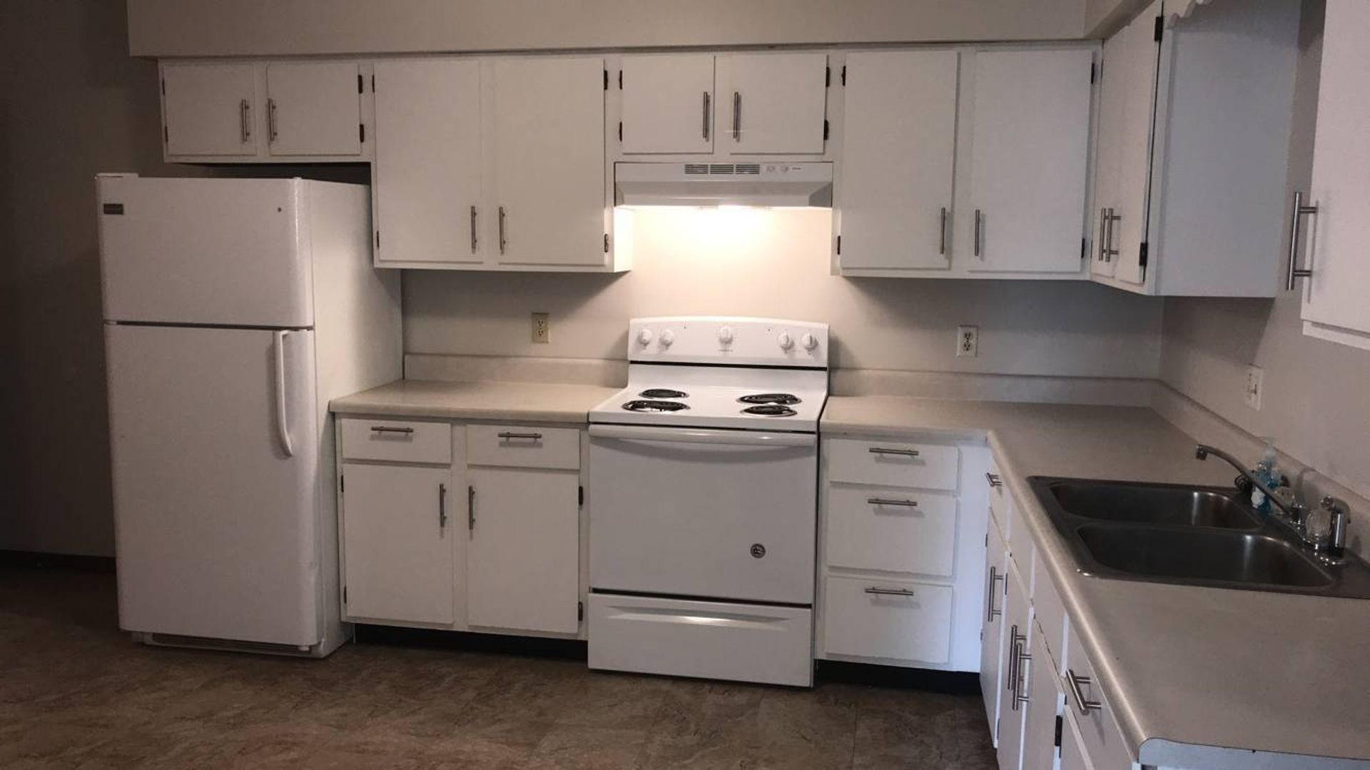 Milford Apartment: 101 W. Jones Street