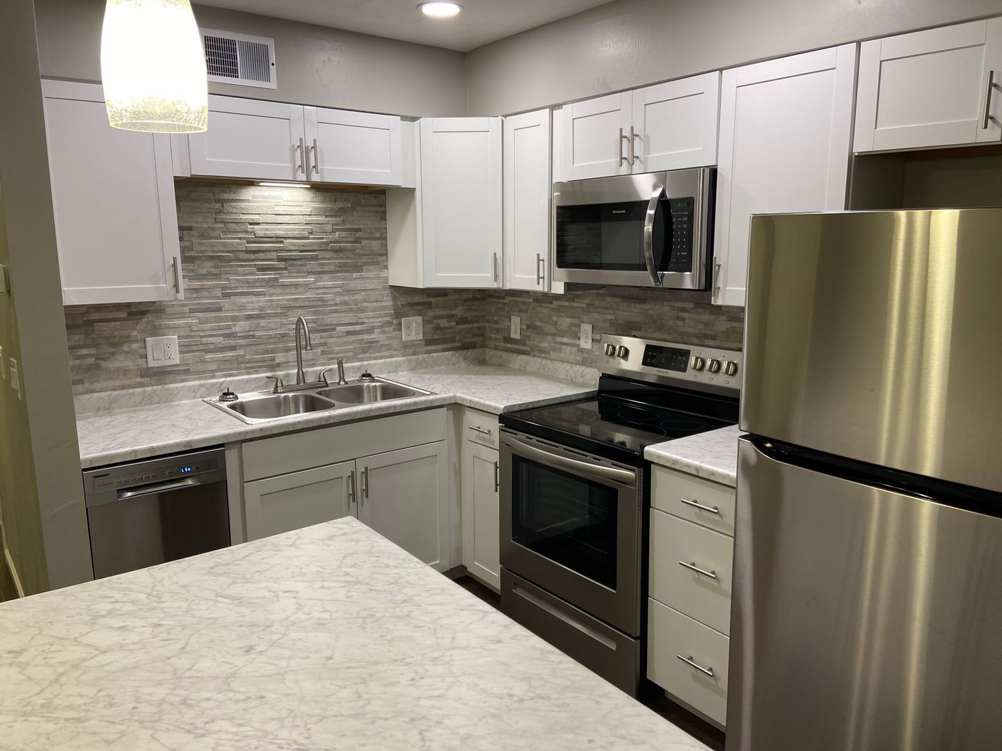 Danville Apartment: 904 Georgian Drive