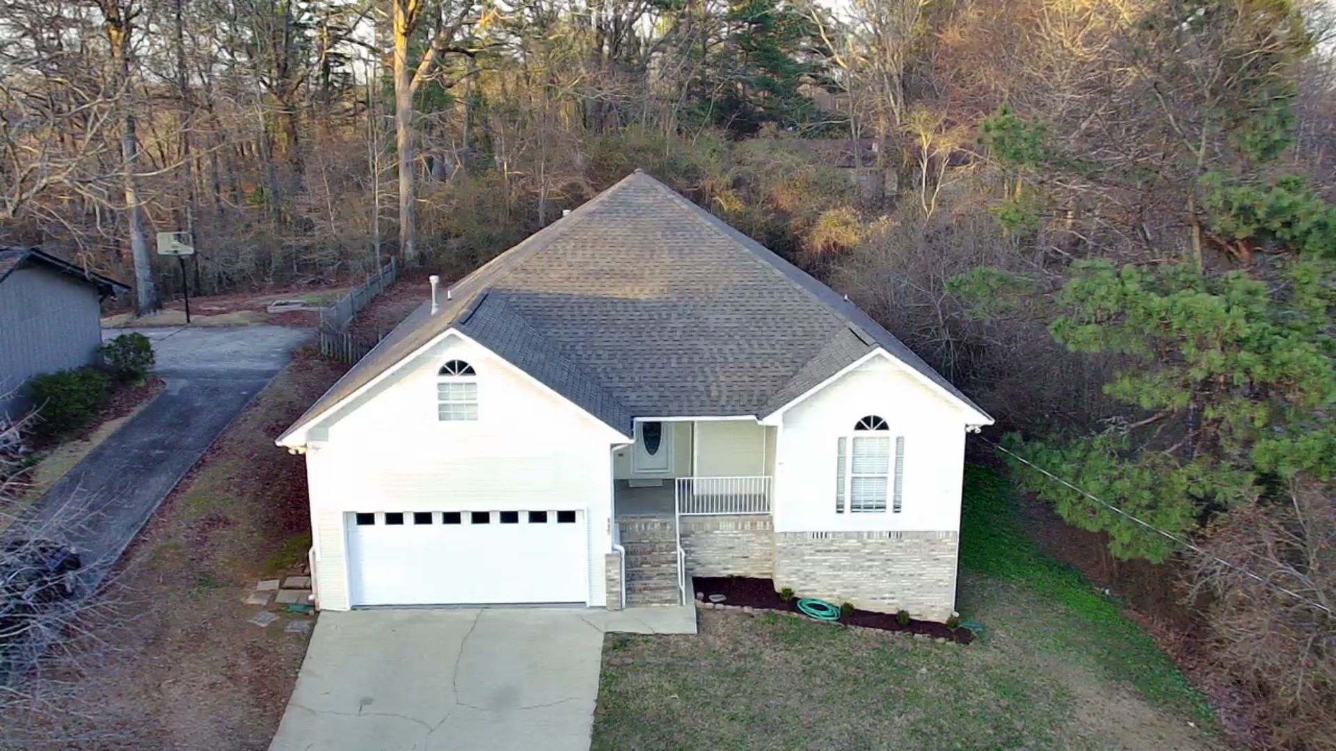 Trussville House: 115 Cooper Avenue