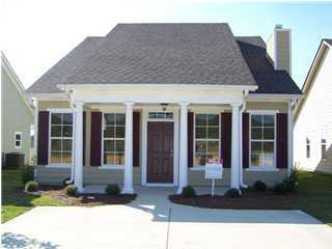 Odenville House: 270 Morning Mist Lane