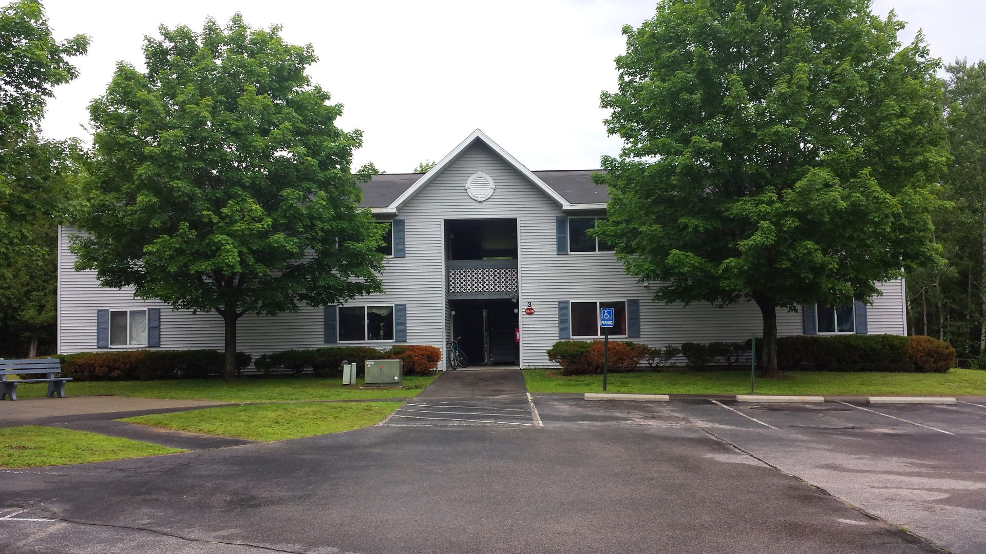 Wilmington Apartment: 1038 BonnieView Road