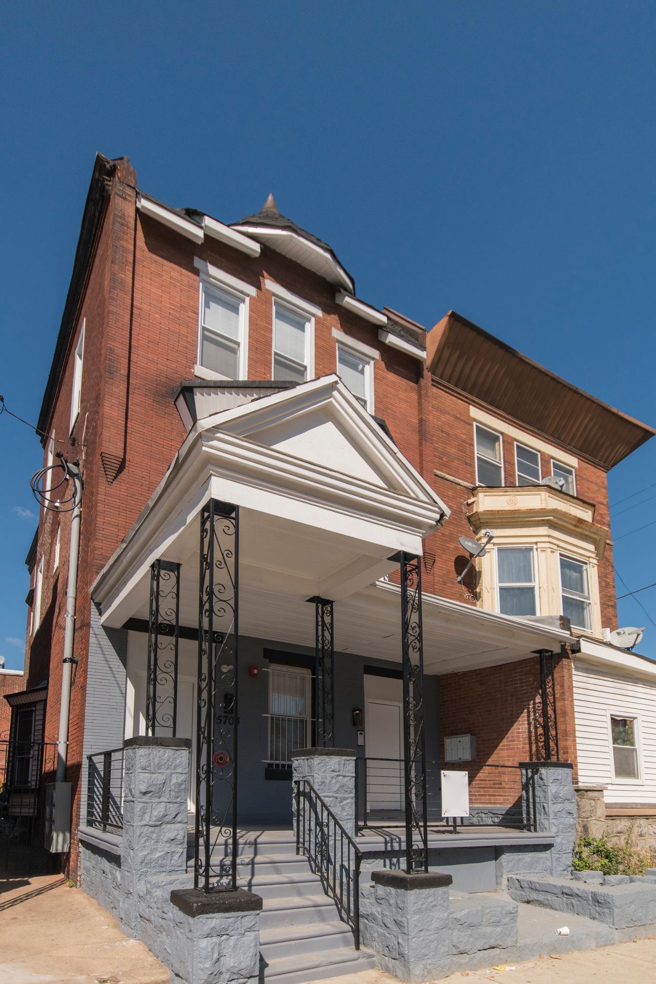 Philadelphia Apartment: 5703 W Girard Ave 2F