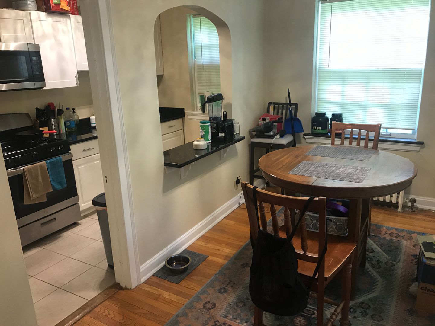 Wauwatosa Apartment: 1423 Martha Washington Dr.