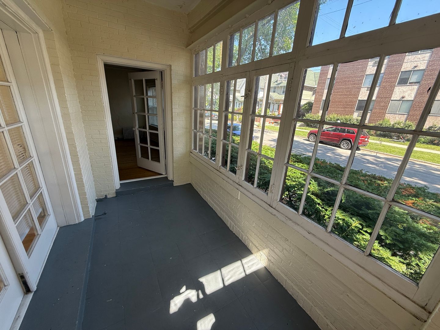 Milwaukee Apartment: 2537-41 N. Farwell