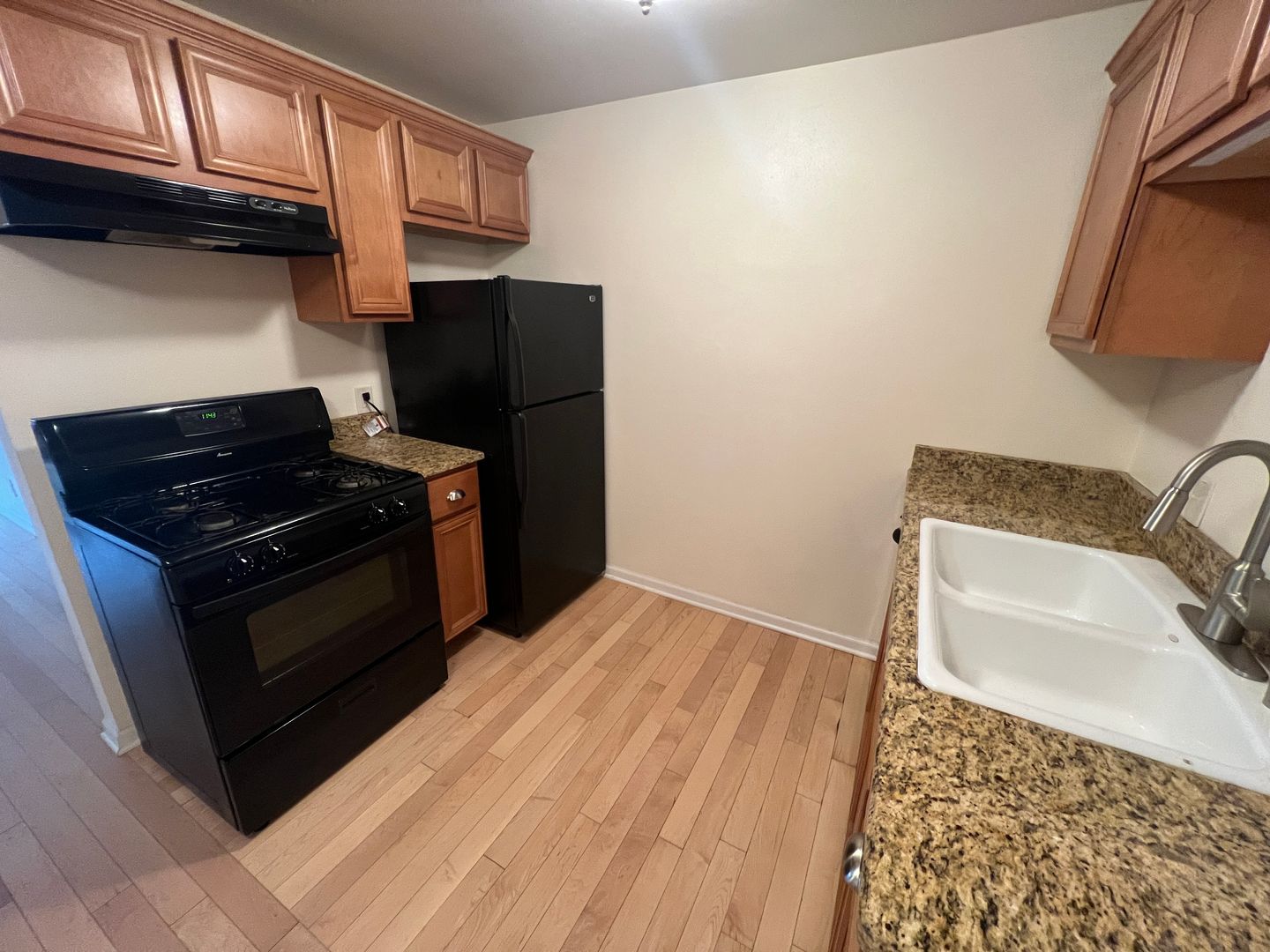 Milwaukee Apartment: 2018 N. Oakland Ave.