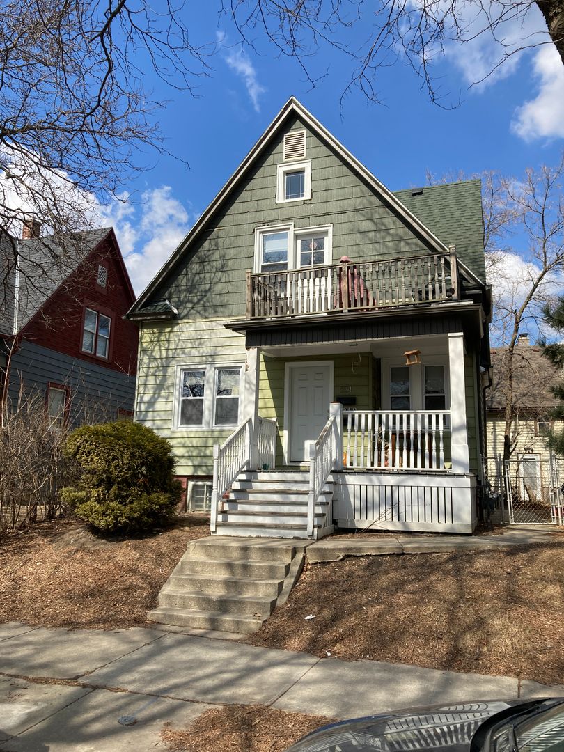 Milwaukee Apartment: 524-24A E. Wright St.