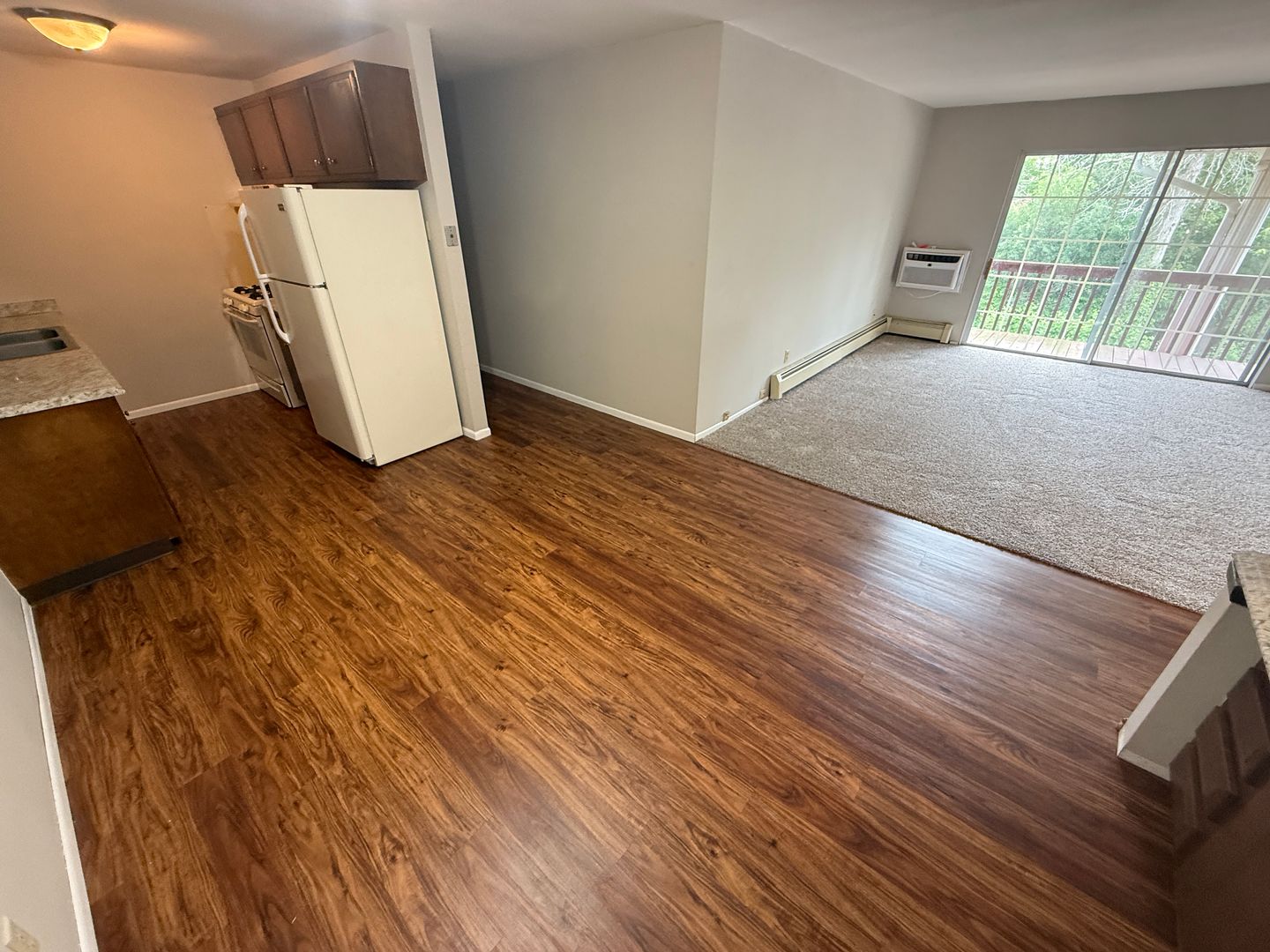 Thiensville Apartment: 200 Williamsburg Dr.