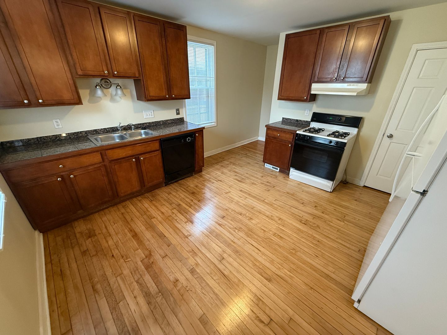 Milwaukee Apartment: 2440-46 N. Weil St.