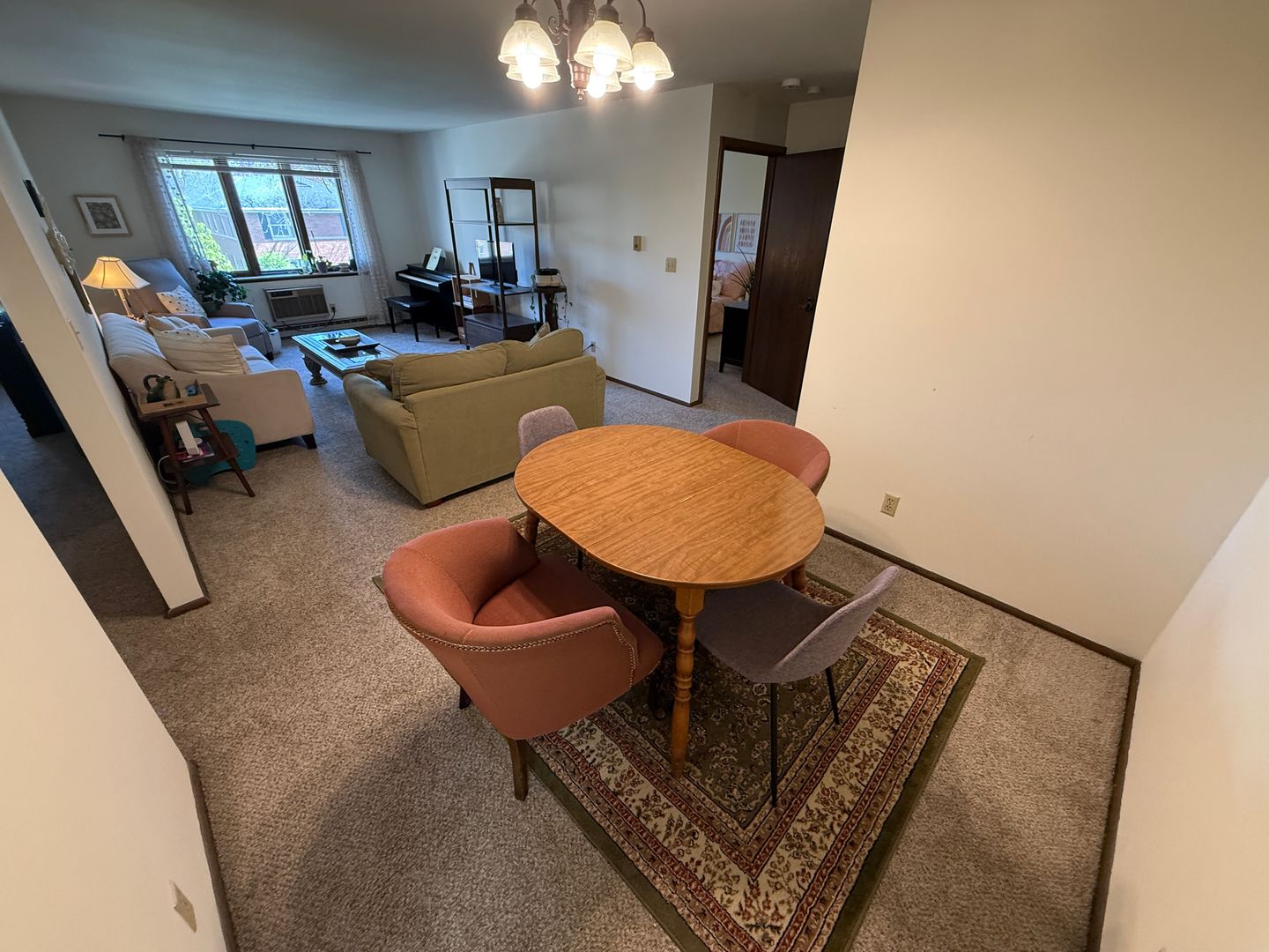 Whitefish Bay Apartment: 425 E. Henry Clay St.