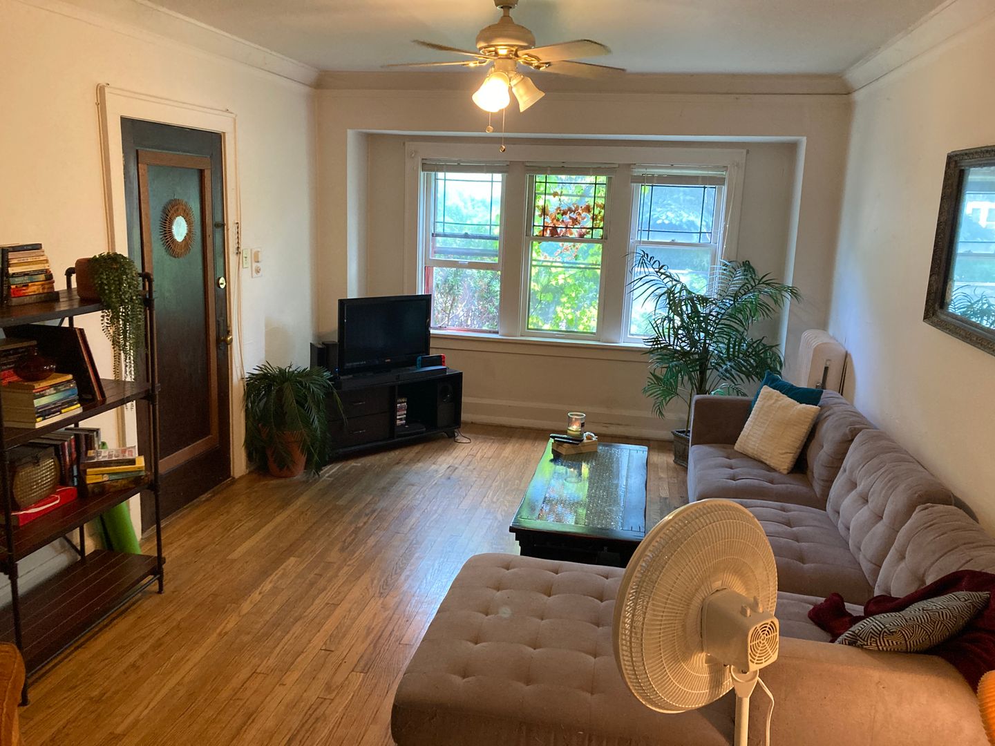 Milwaukee Apartment: 1720 E. NEWPORT AVE.