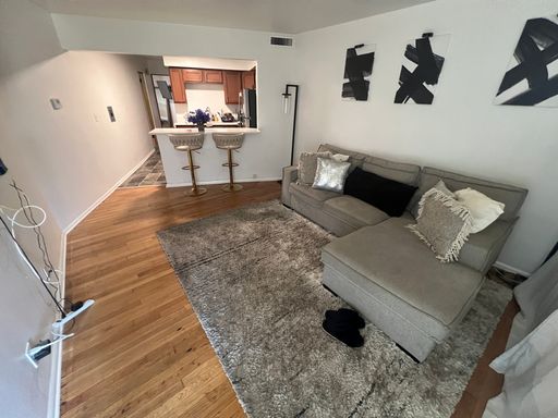One Bedroom in Riverwest w/ Water, Sewer, & Trash Included Available September 15th! – photo 1