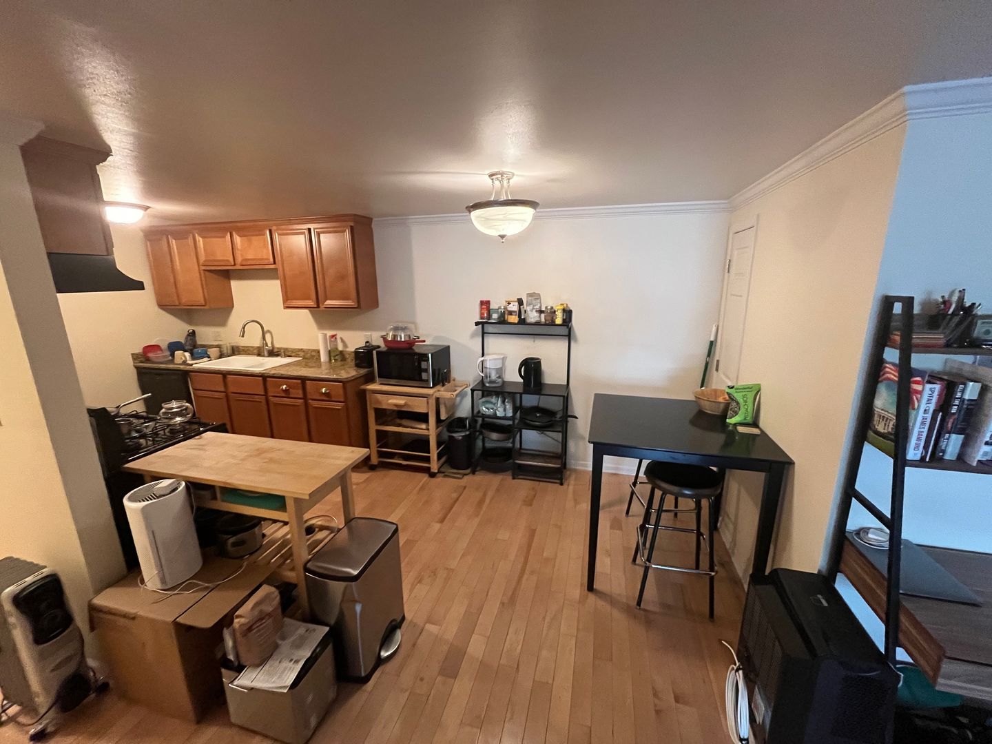Milwaukee Apartment: 2018 N. Oakland Ave.