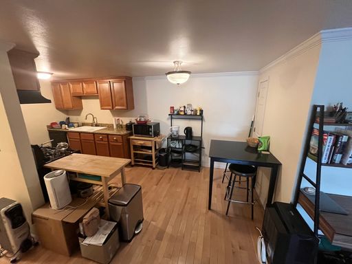 Spacious, Recently Updated One Bedroom Available September 15th! – photo 1