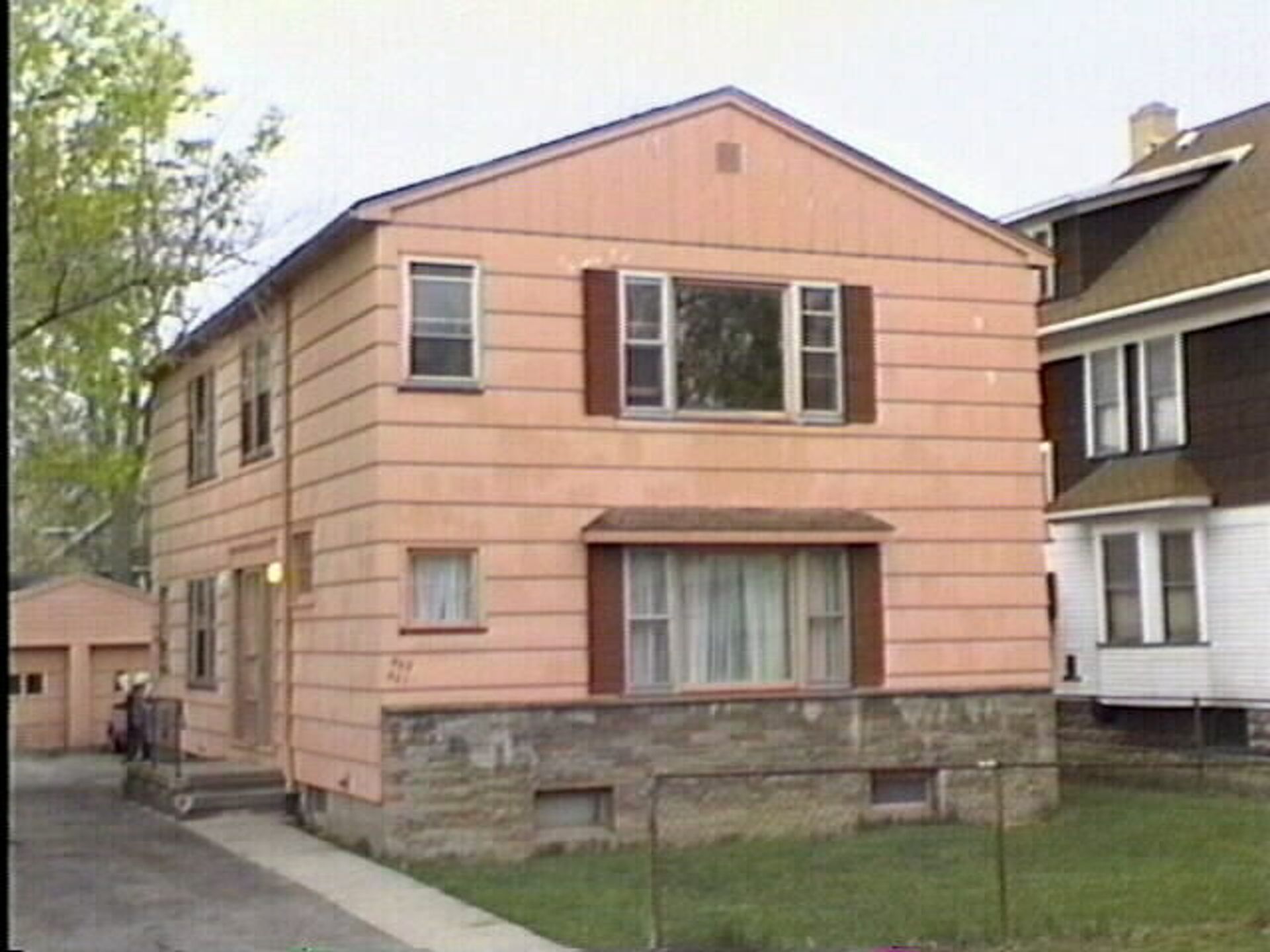 Rochester Apartment: 461-463 Flint St.