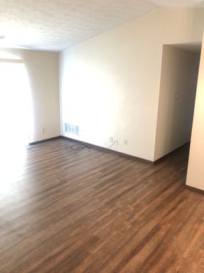 Yearling Court Apartments | Spacious 2 Bedroom Units – photo 1