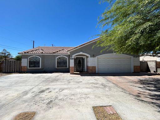 Single Story Home with No HOA – photo 1