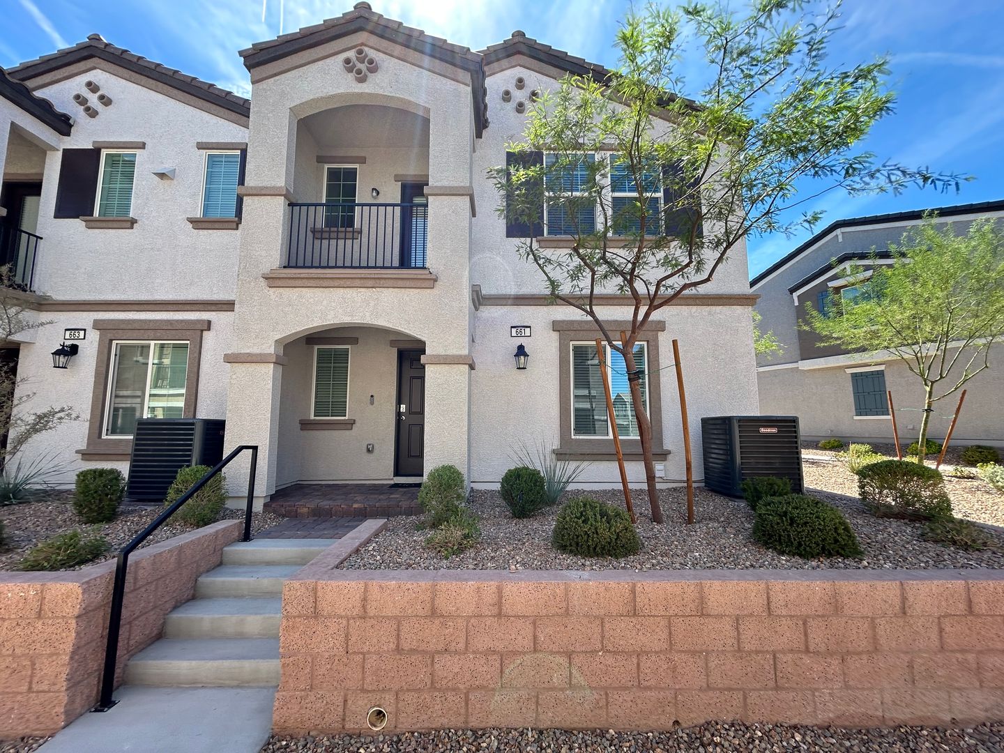 Henderson House: 661 Foam Flower Ln