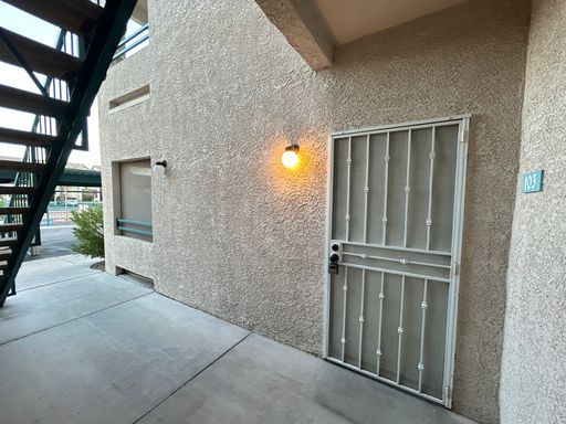 1 Bed 1 Bath Rental at 5111 Lindell Rd Unit 103, Las Vegas, NV – photo 1