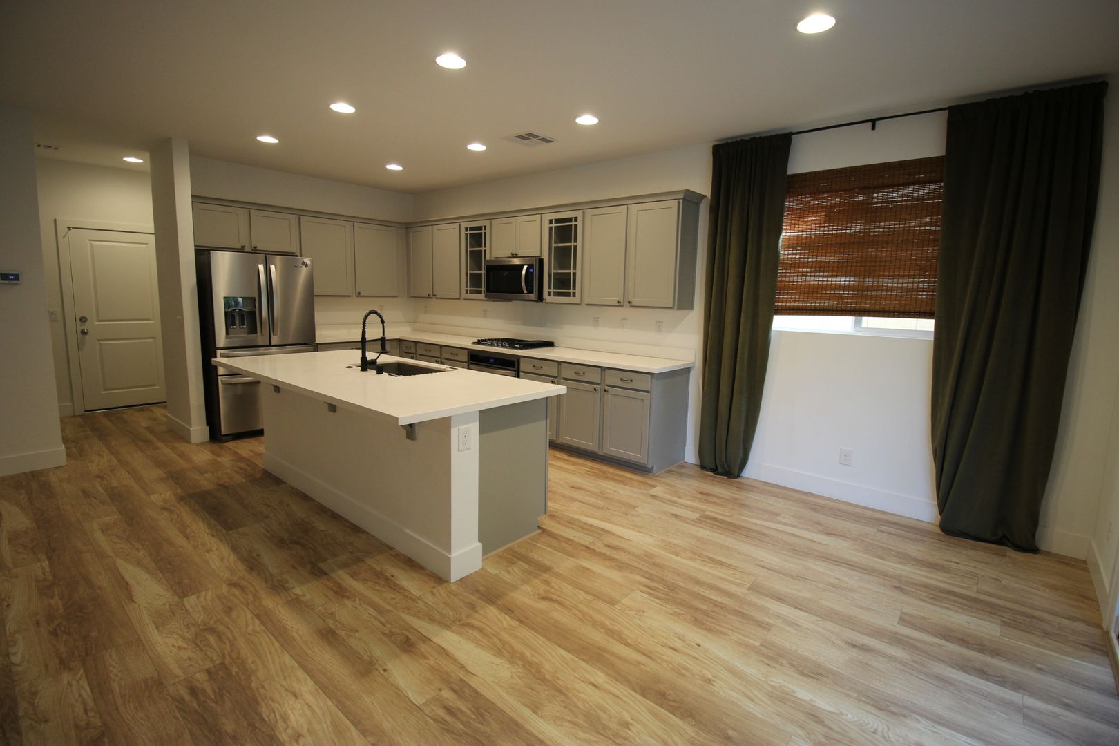 Las Vegas House: 8085 Skye Roar Ct