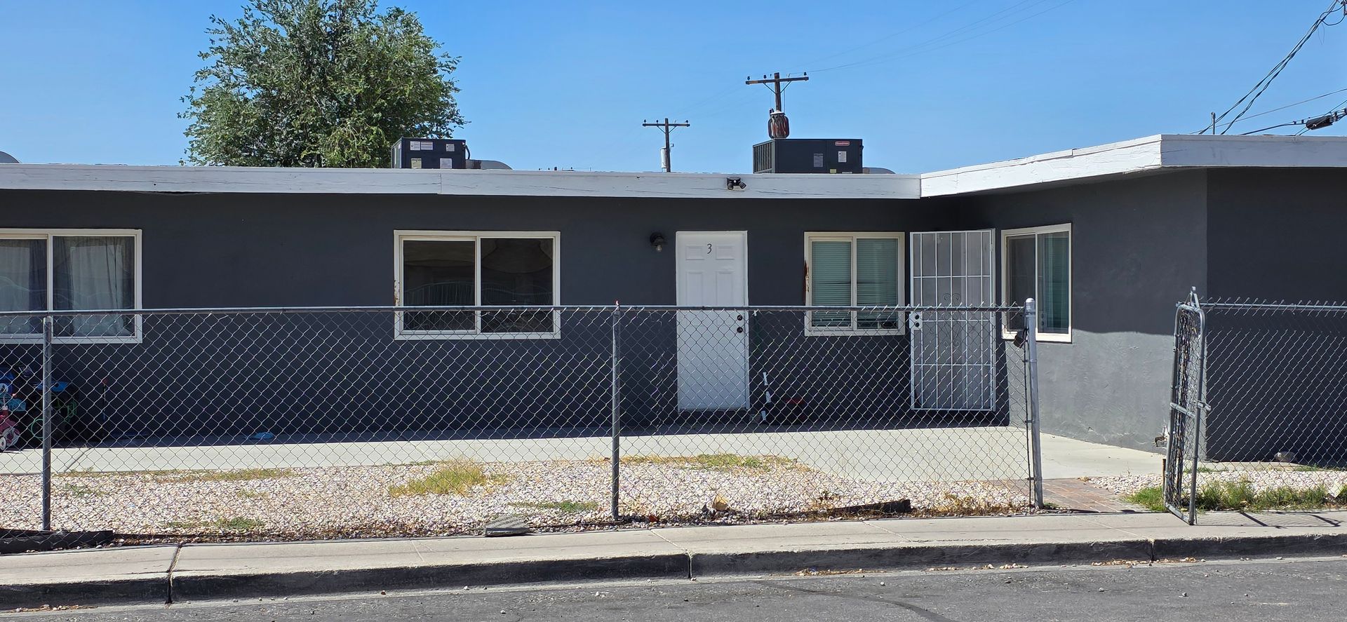North Las Vegas Apartment: 2539 Statz Street