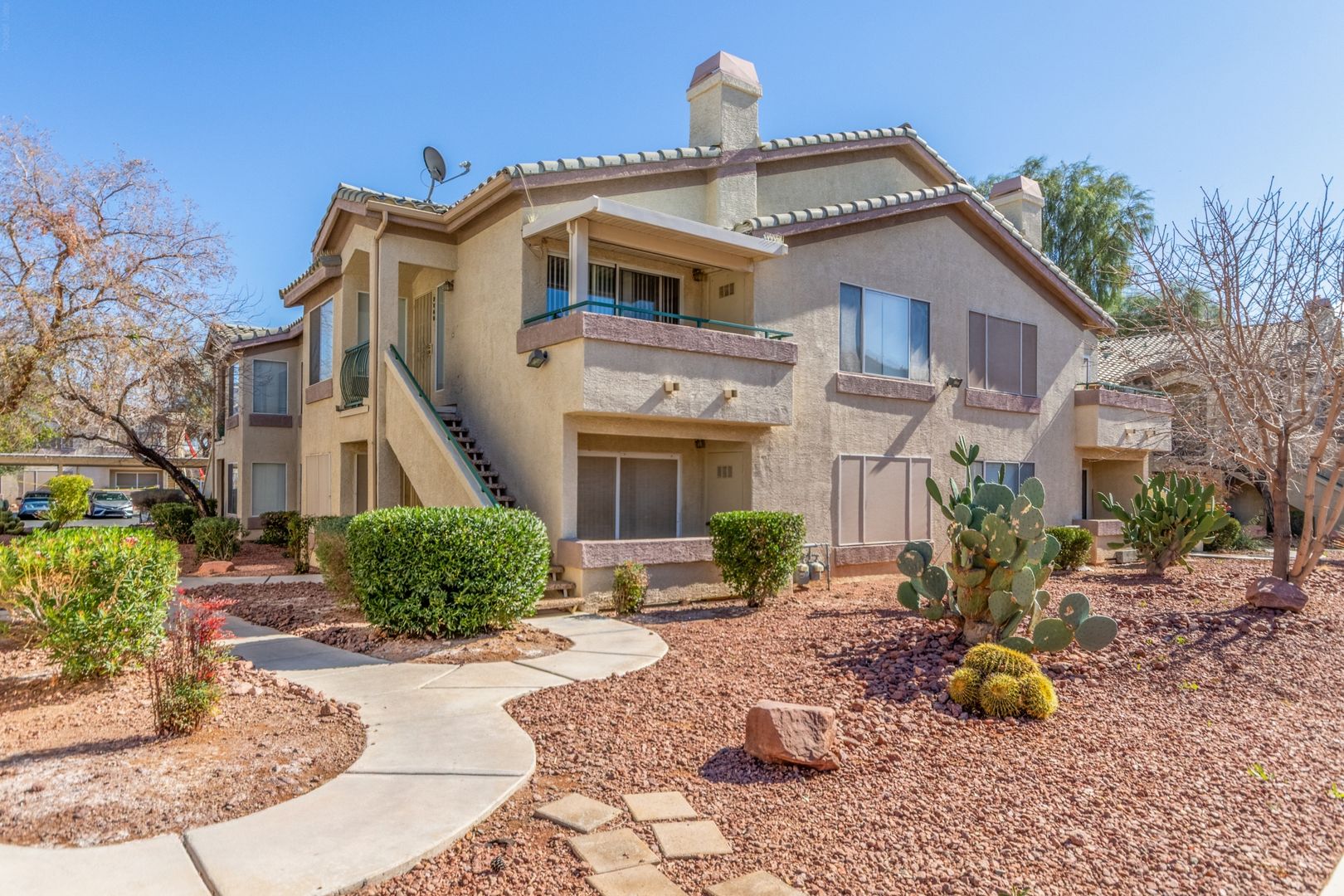 Las Vegas House: 5710 E Tropicana Ave #1146